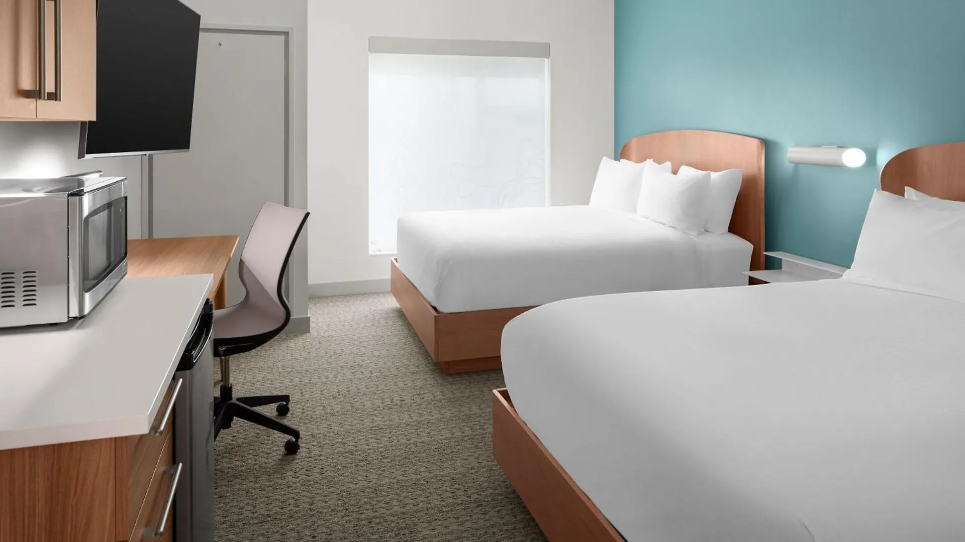 Element Charlotte Uptown Hotel
