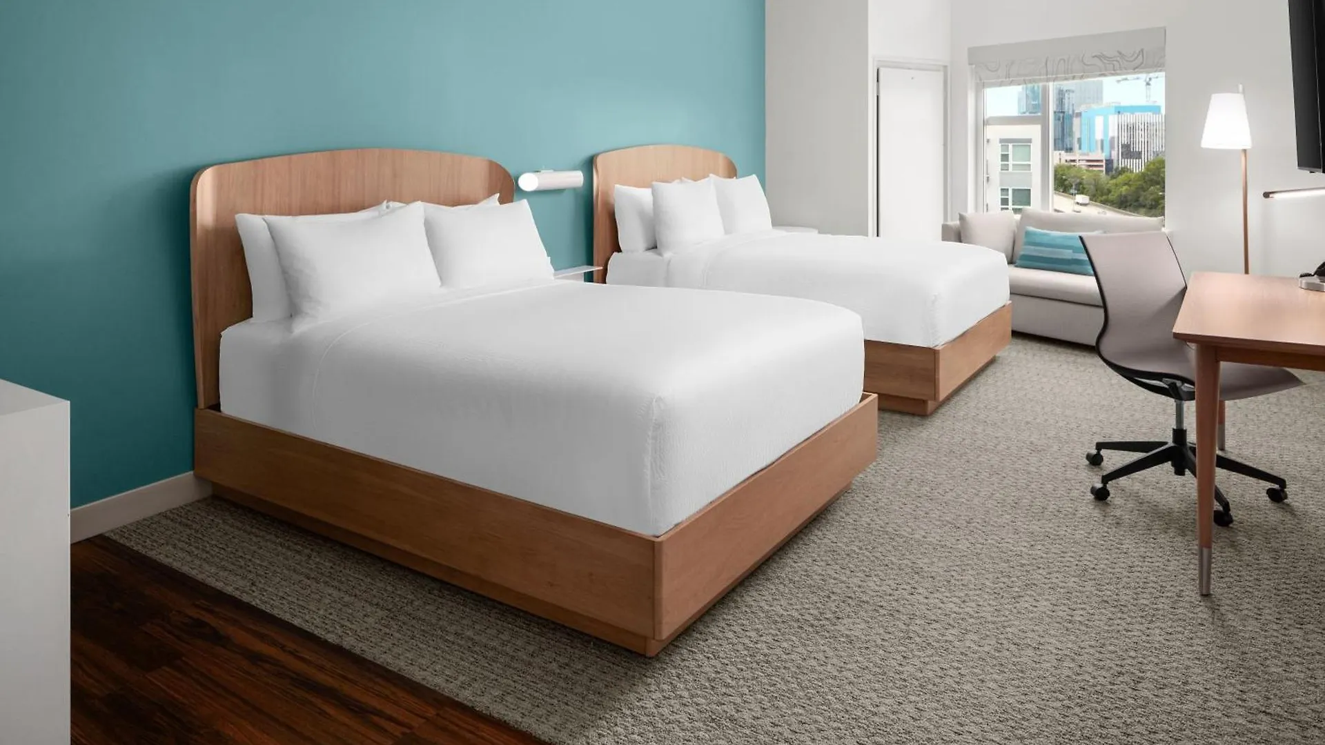 Element Charlotte Uptown Hotel